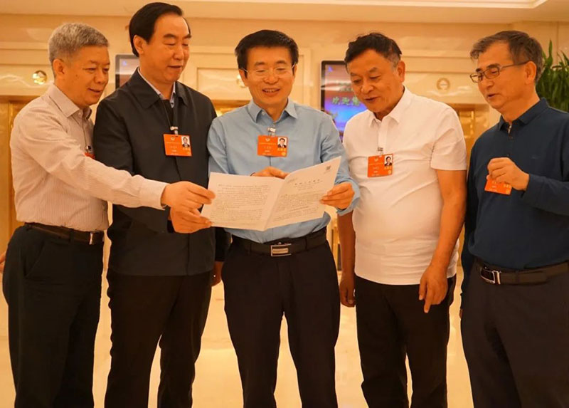 【兩會專訪】于文明委員：邁出傳承創(chuàng)新堅實步伐 促進(jìn)中醫(yī)藥振興發(fā)展
